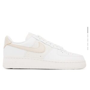 Nike Air Force 1 Sneakers